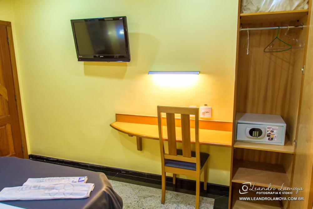 Capri Hotel Duque de Caxias Dış mekan fotoğraf